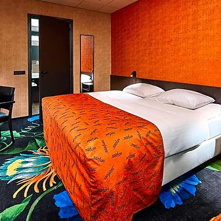 Babylon Heerhugowaard - Alkmaar 4*
